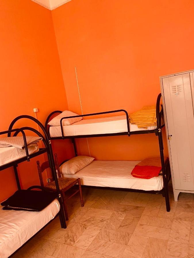 Dama Hostelbb Napoli Ngoại thất bức ảnh