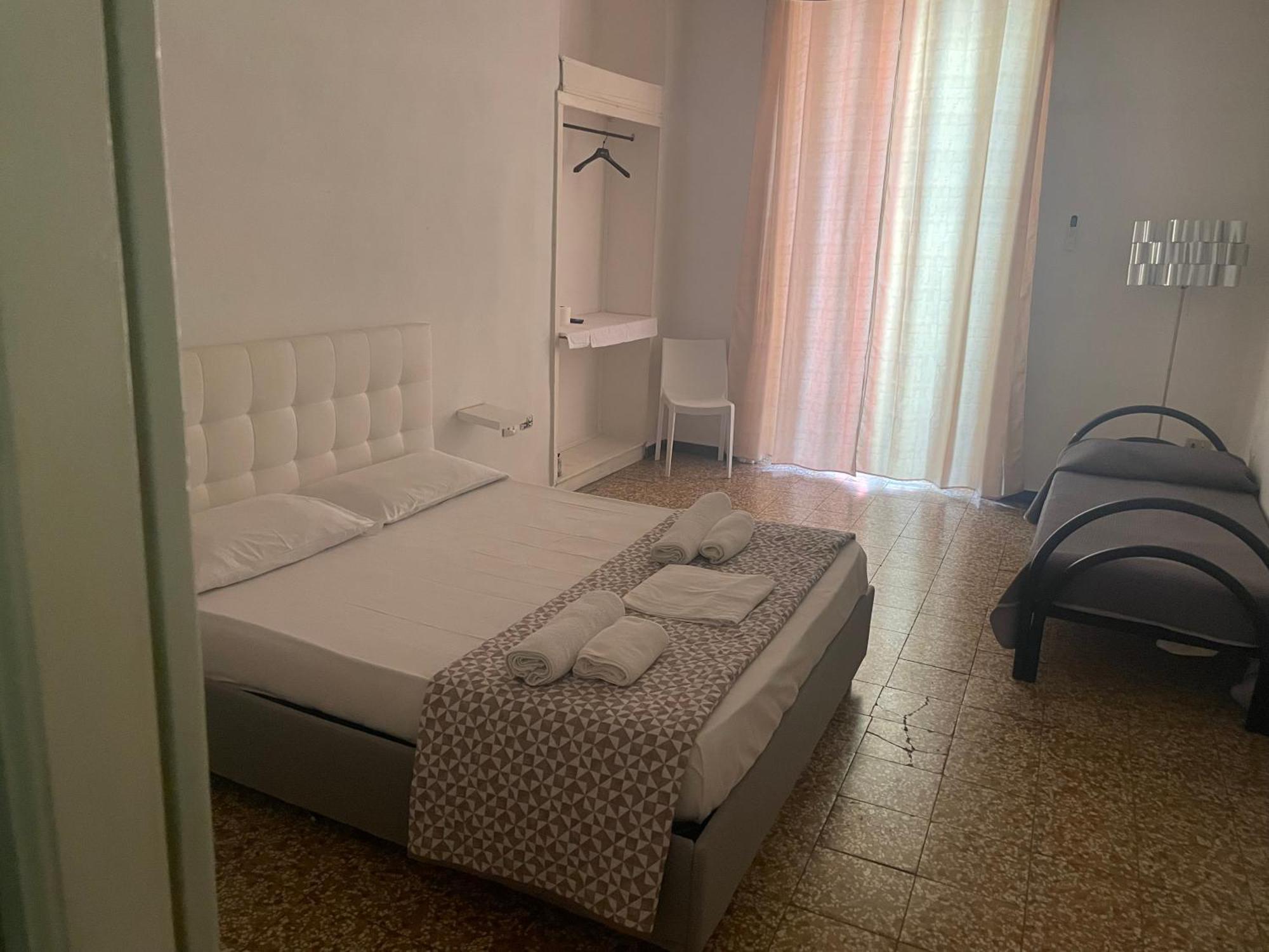 Dama Hostelbb Napoli Ngoại thất bức ảnh